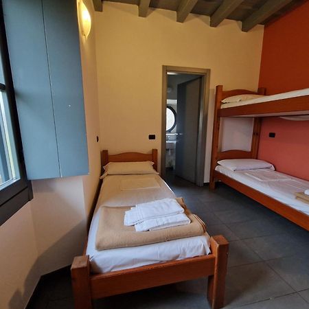 B&B E Ostello, Parco Di Monza, Cascina Costa Alta Kültér fotó